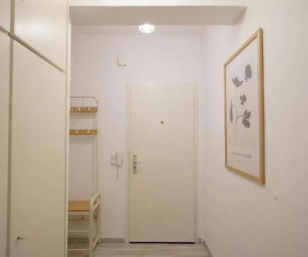 Lejlighed Dein Flughafen Messe Nahe Duesseldorf 2 *